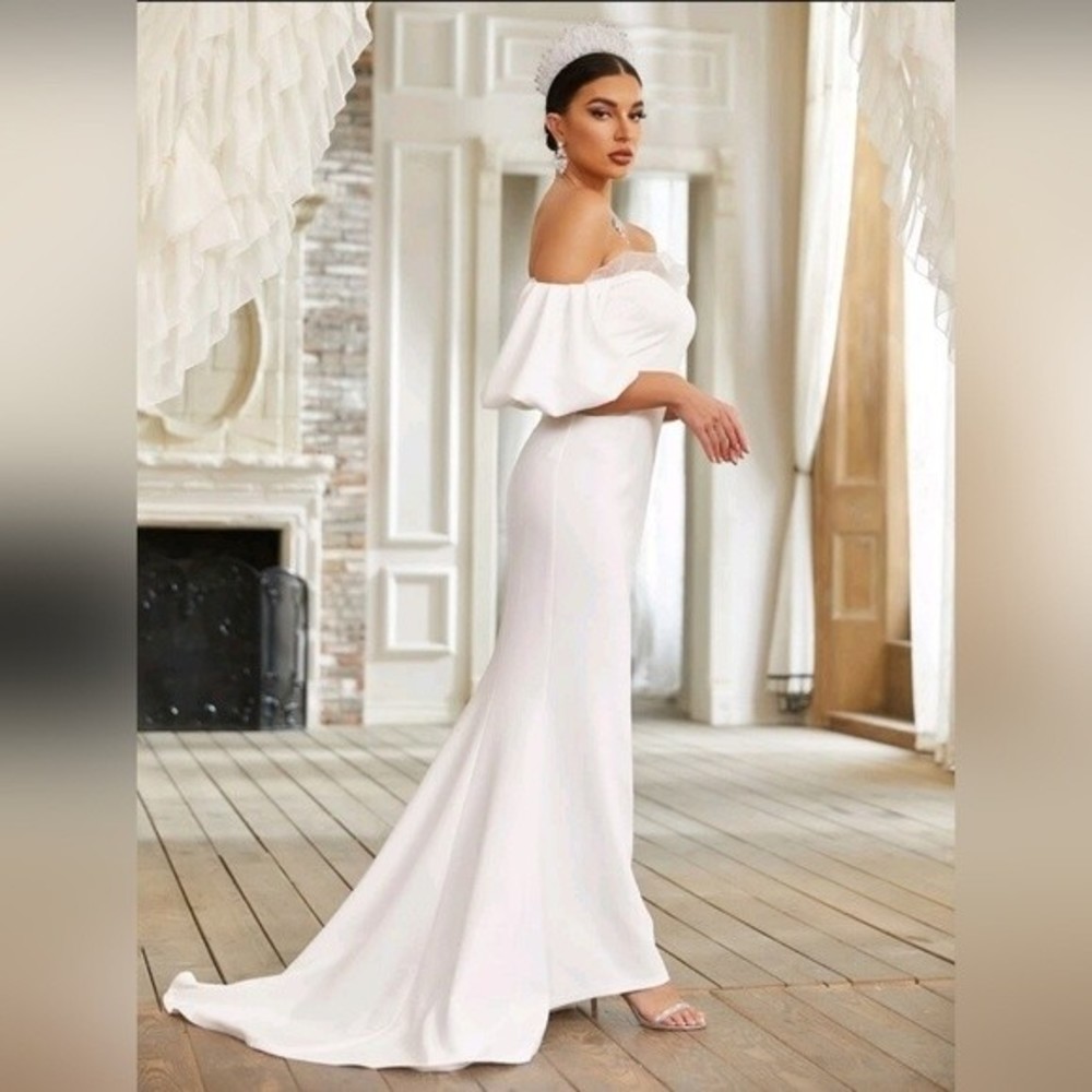 Off Shoulder Contrast Mesh Mermaid Hem Women's Wedding Dress - Picture 4 of 7